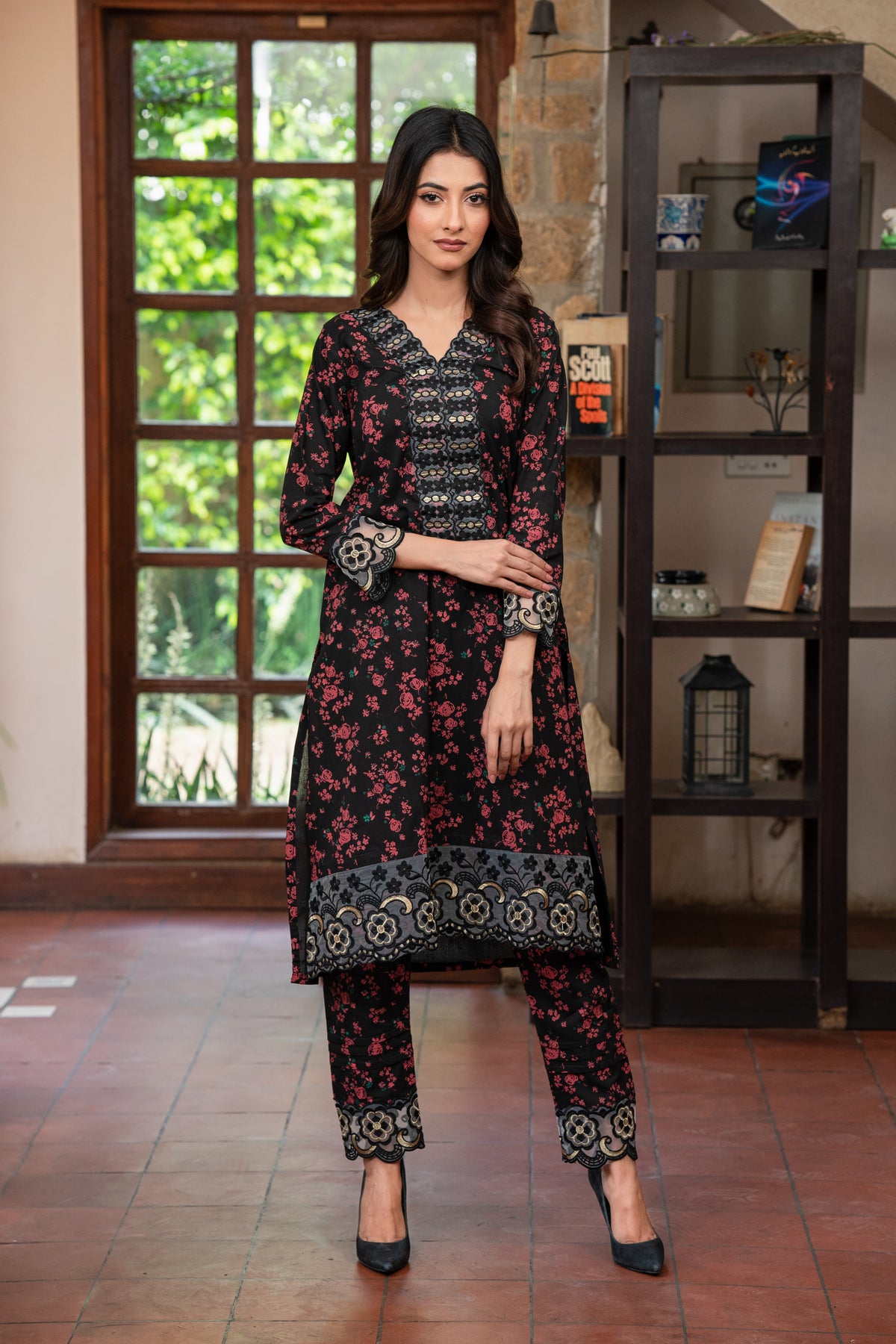 Jahan Ara - Sable Black (2Pcs-stitched)