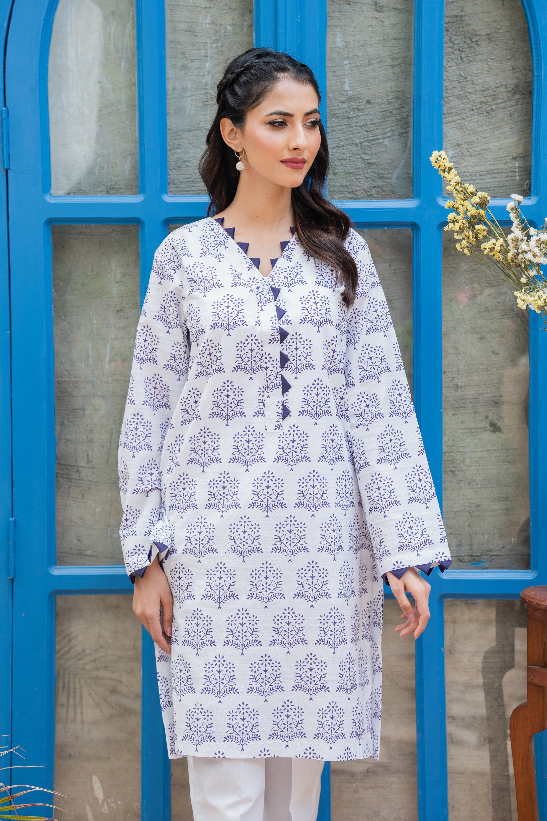 Jahan Ara - Lilac White (Stitched-Kurti)