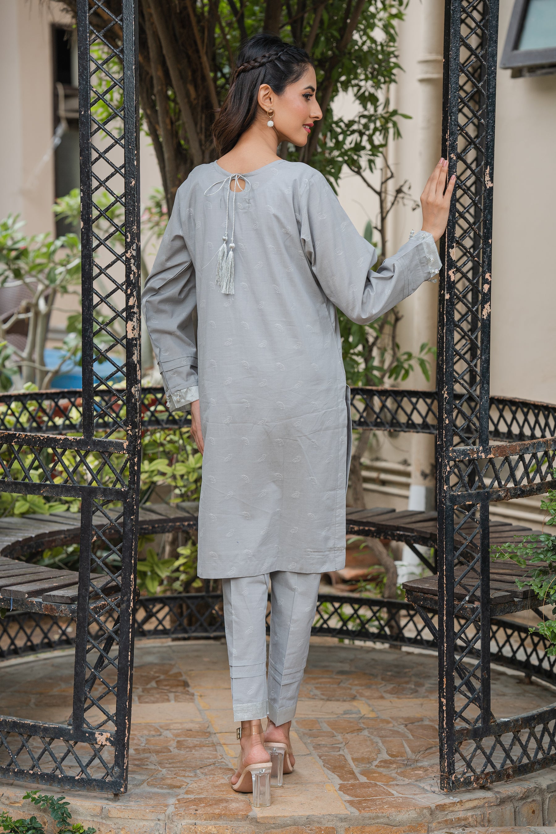 Jahan Ara - Crescent grey (2Pcs-stitched)