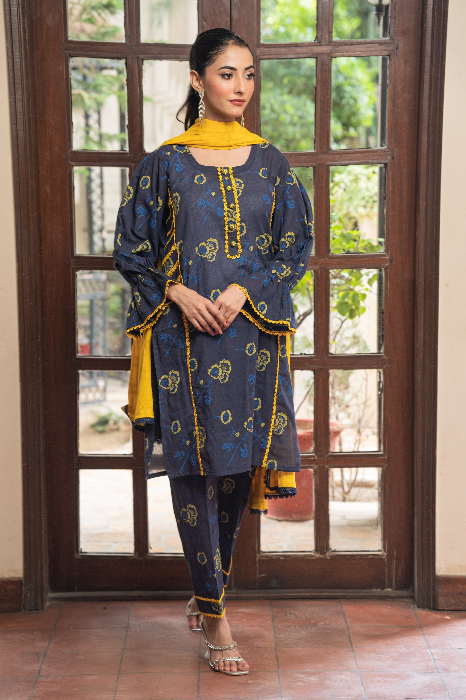 Jahan Ara - Notoriety Blue(2Pcs / 3Pcs-Unstitched)