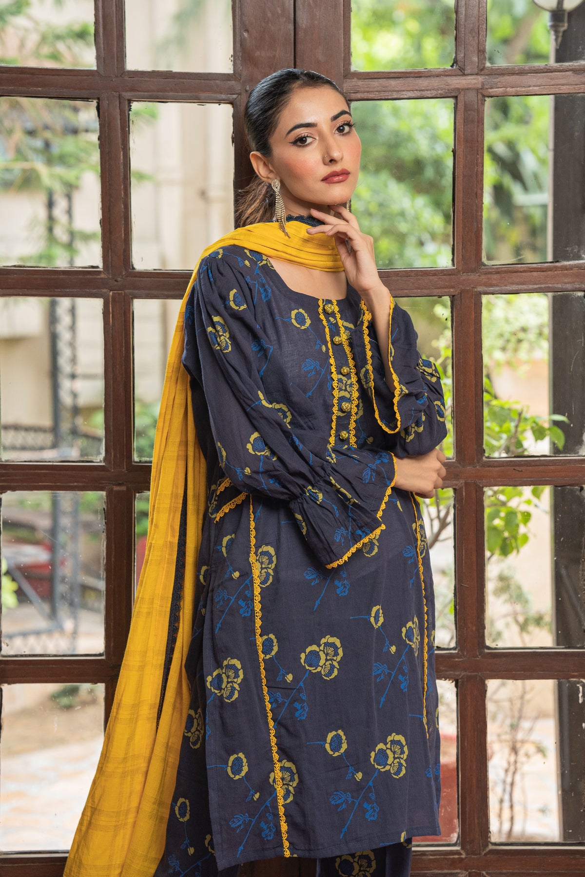 Jahan Ara - Notoriety Blue(2Pcs / 3Pcs-Unstitched)